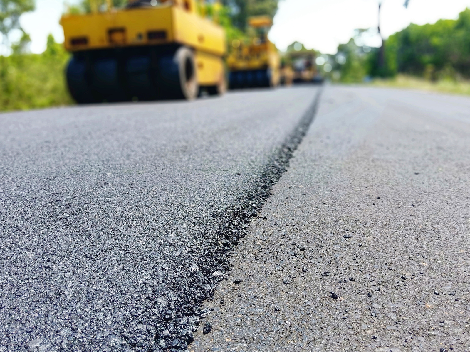 Ergene İlçe Genelinde Muhtelif Cadde ve Sokaklarına Asfalt Yol ve Park Taş Kaldırım Yapım İşi